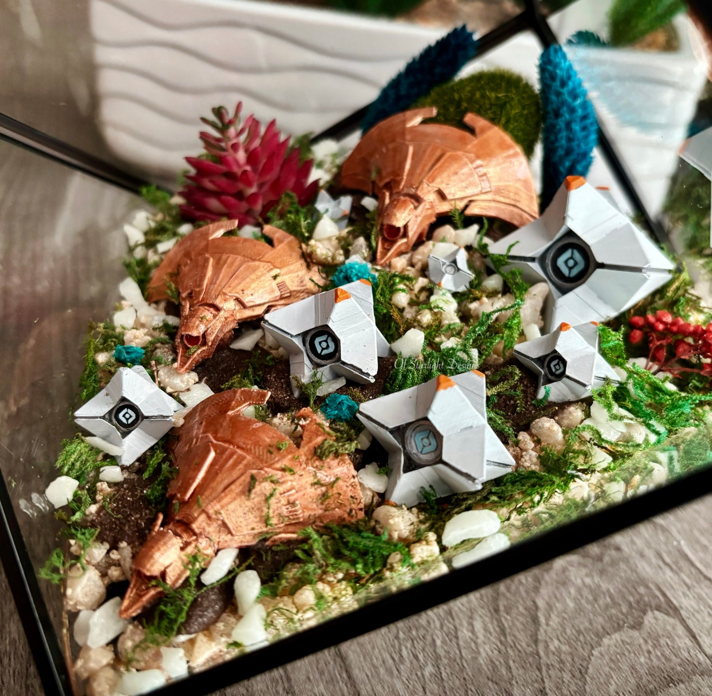 Black Garden Little Light Terrarium