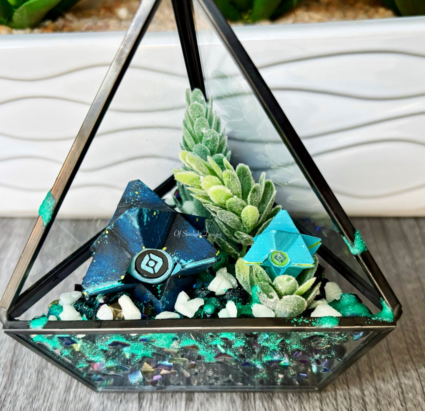 Titan Glow Little Light Terrarium
