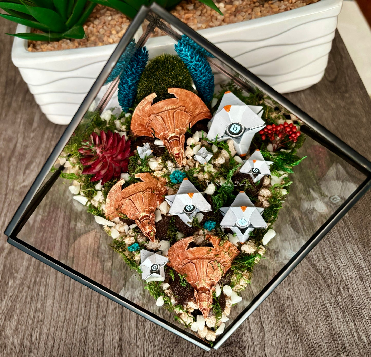 Black Garden Little Light Terrarium