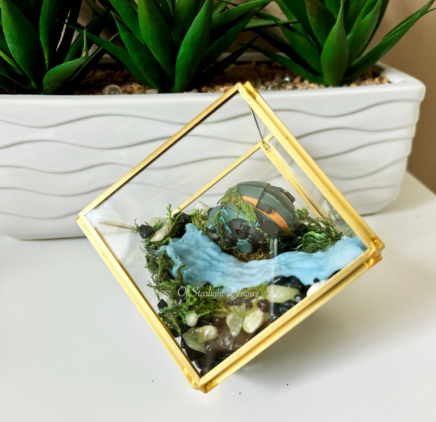 Titanfall Waterfall Terrarium