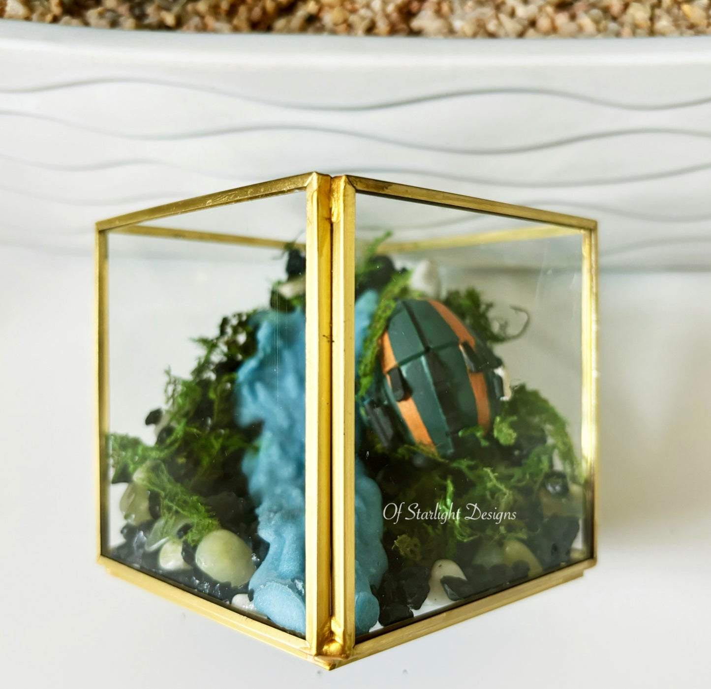 Titanfall Waterfall Terrarium