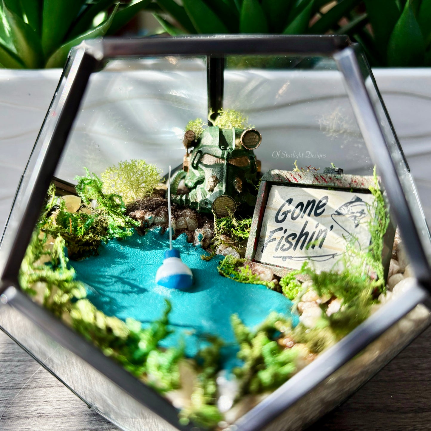 Gone Fishing T60 Terrarium
