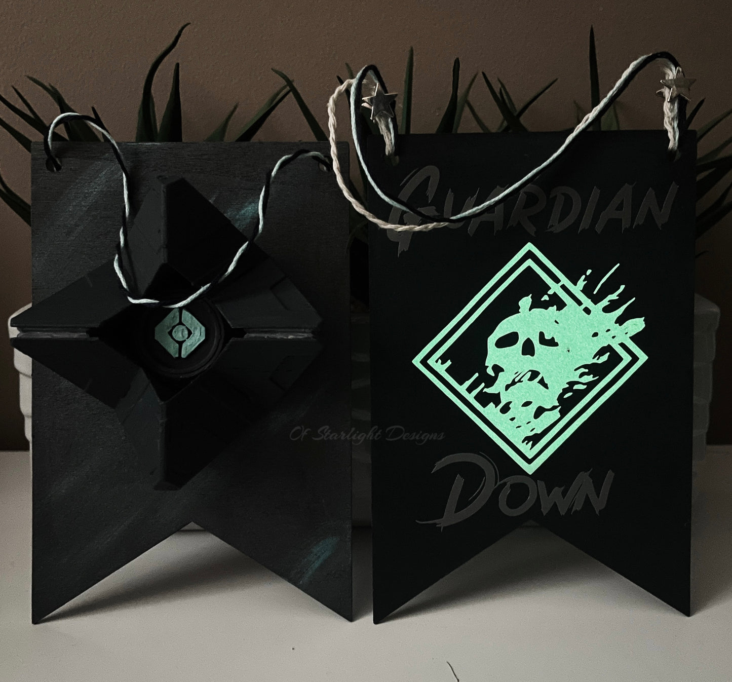 Reversible Glow Ghost Banner Signs
