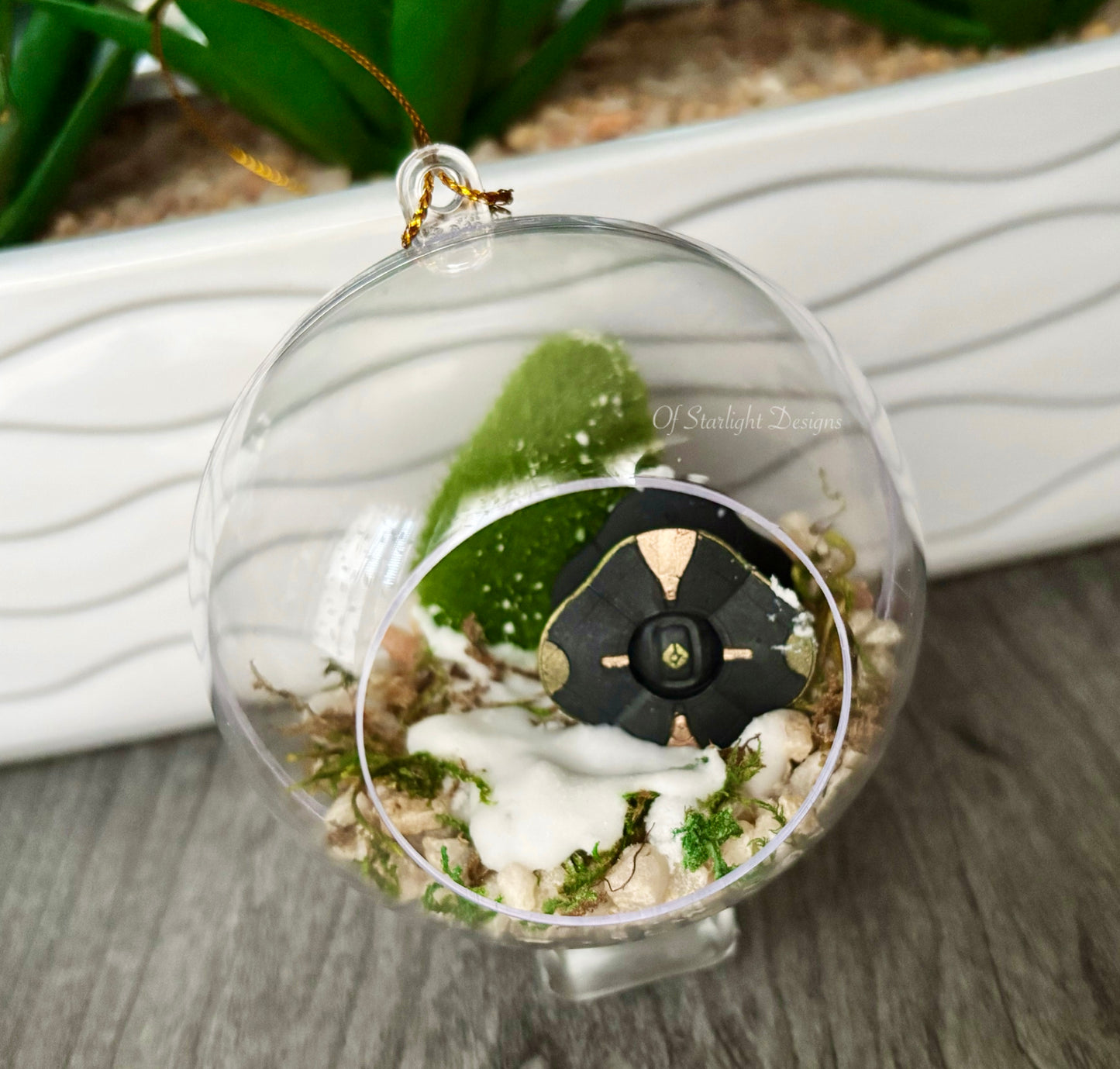 Snowy Peak Little Light Orb