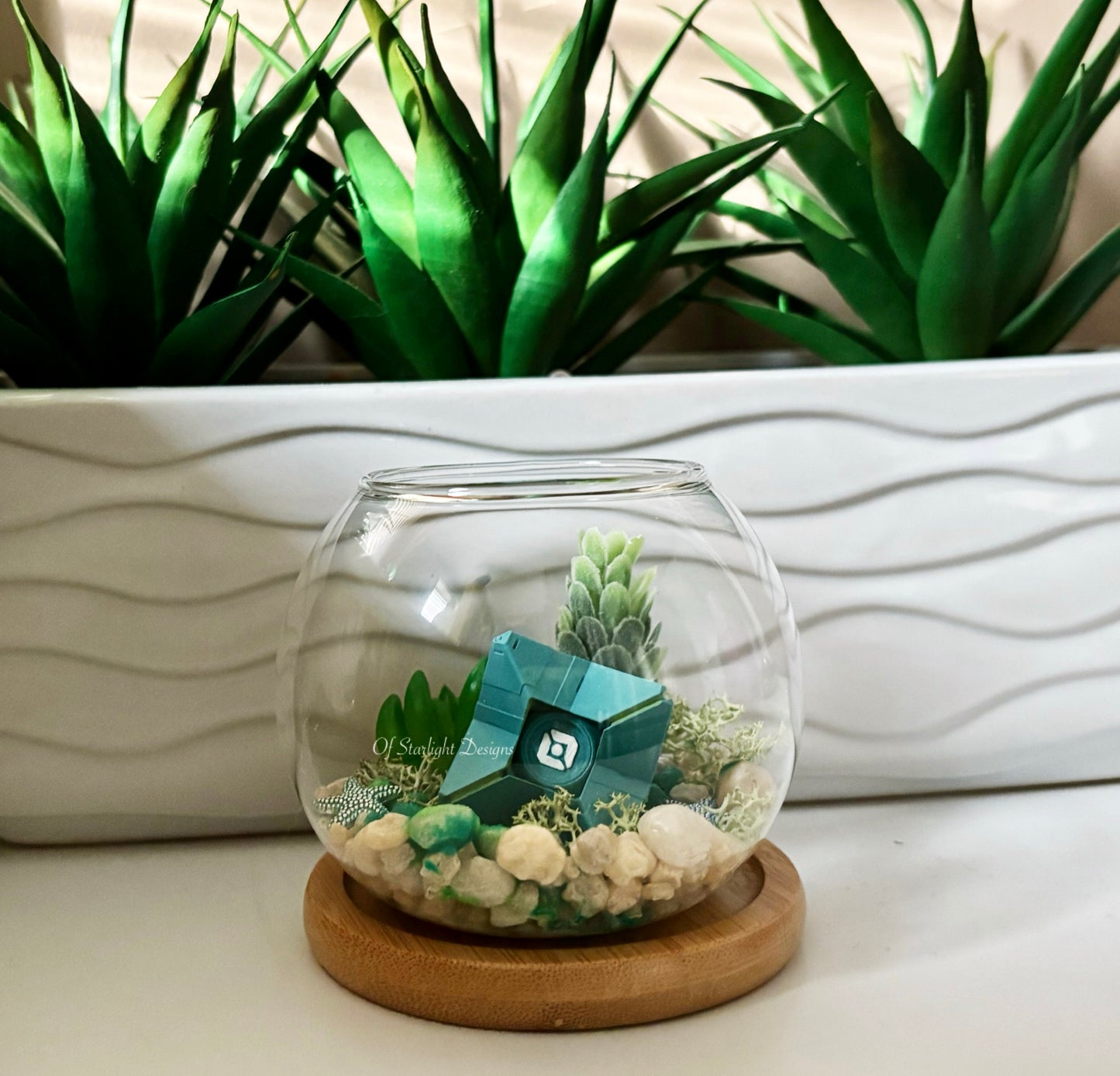 Titan Little Light Glass Orb