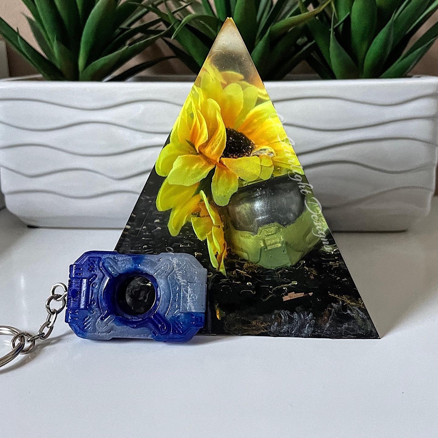 Remember Reach Sunflower MIA Triangle