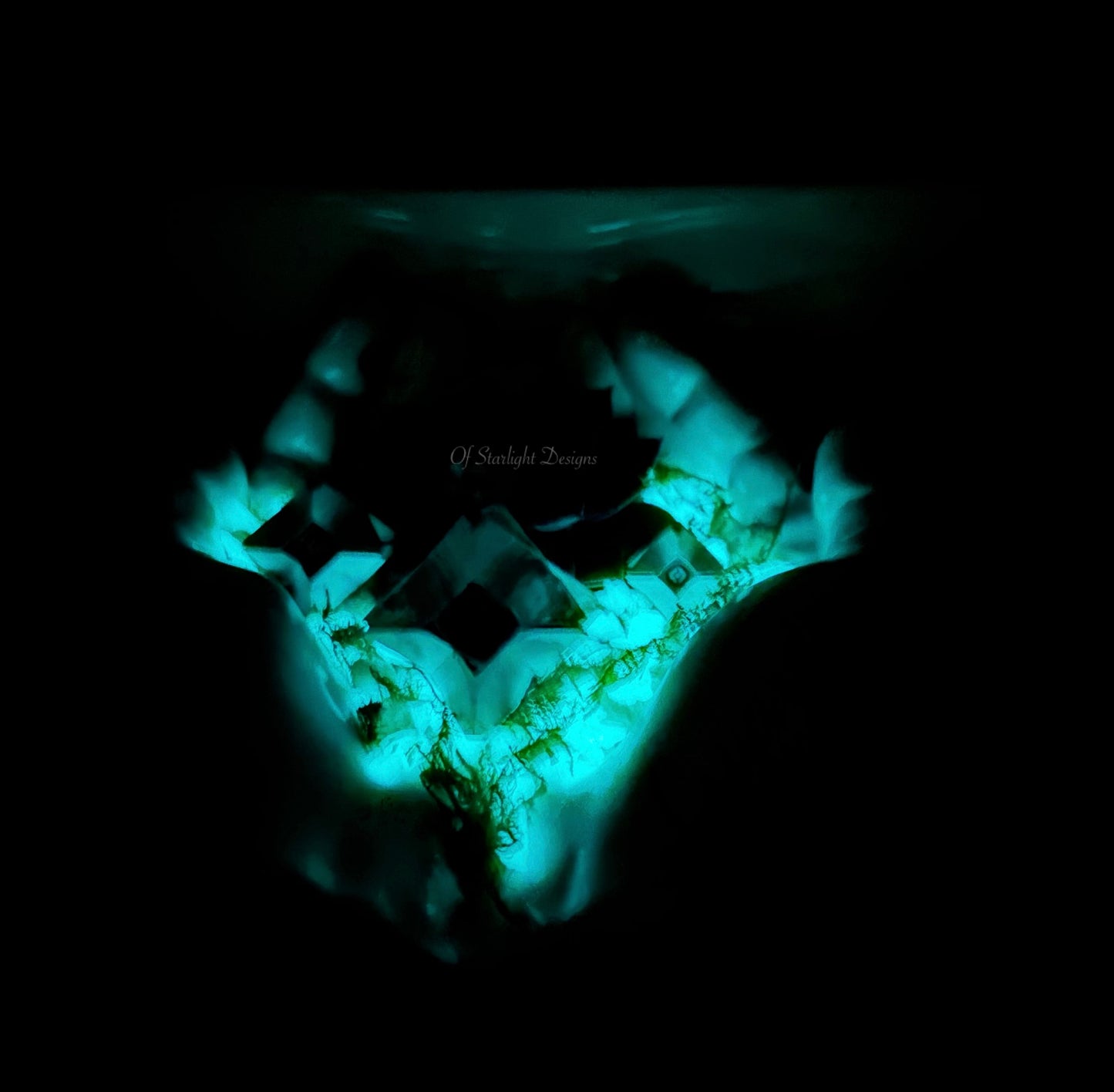 Fate Little Light Hands