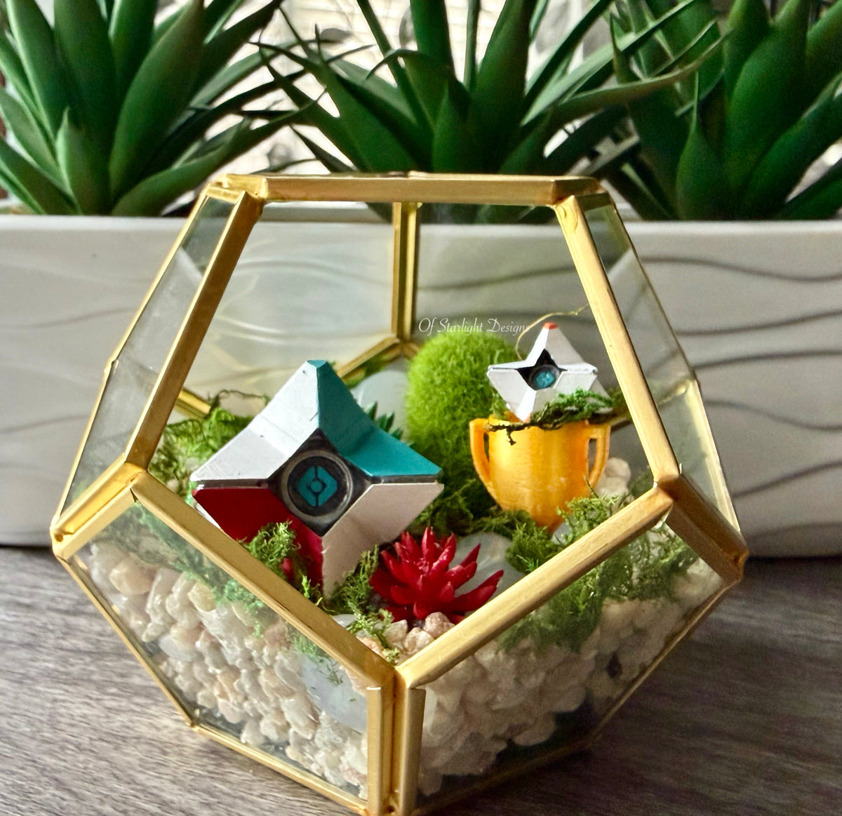 Victory Little Light Terrarium