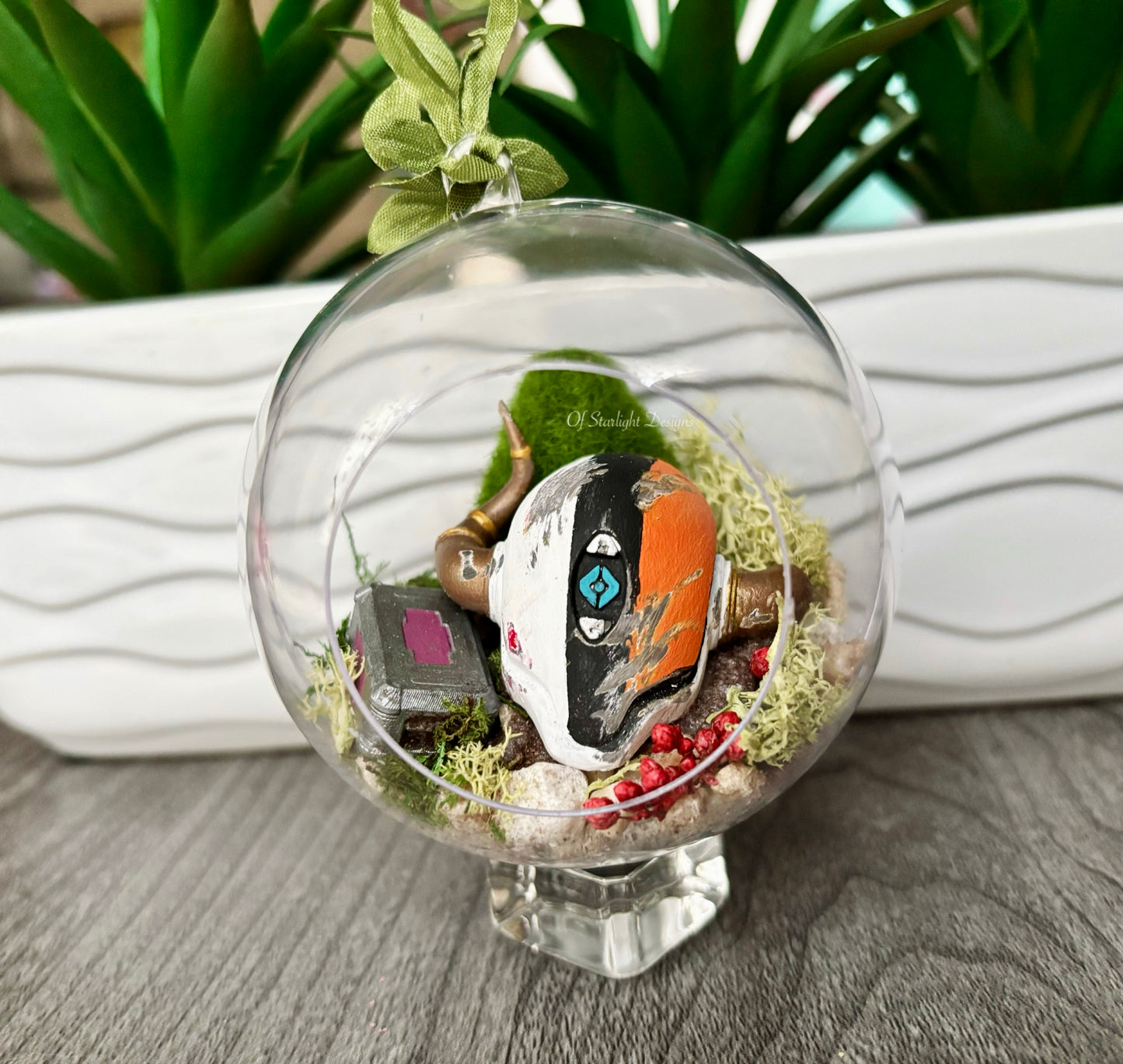 Battle worn Lord Little Light Orb