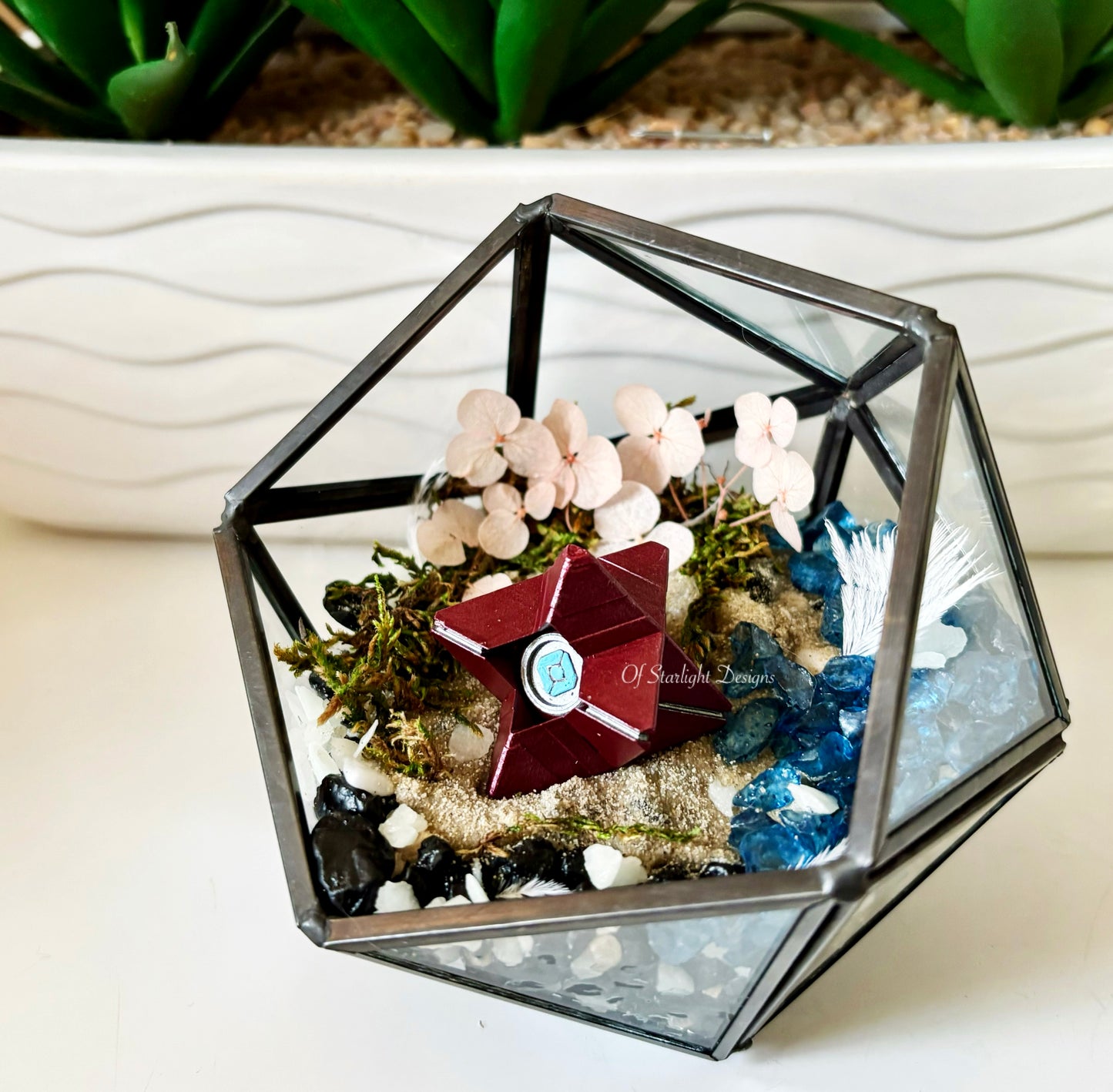 Pale Heart Glint Terrarium