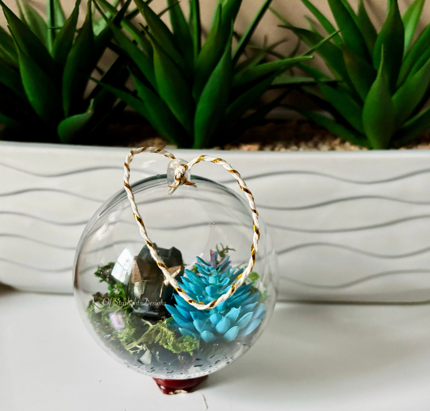 Meowlnir MIA Terrarium Orb