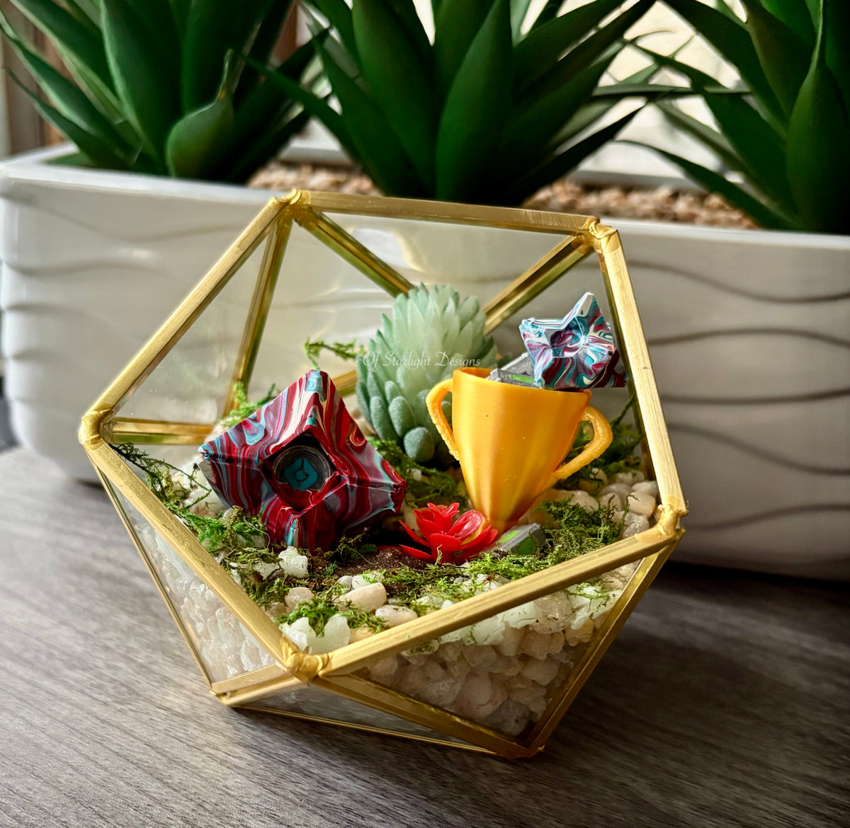"Melting" Victory Little Light Terrarium