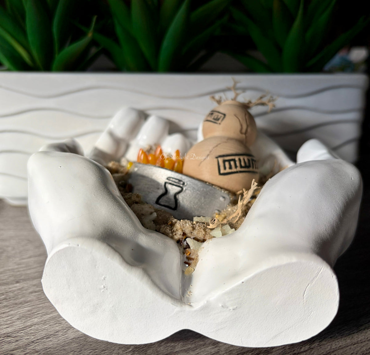 Sand Gourd Hands