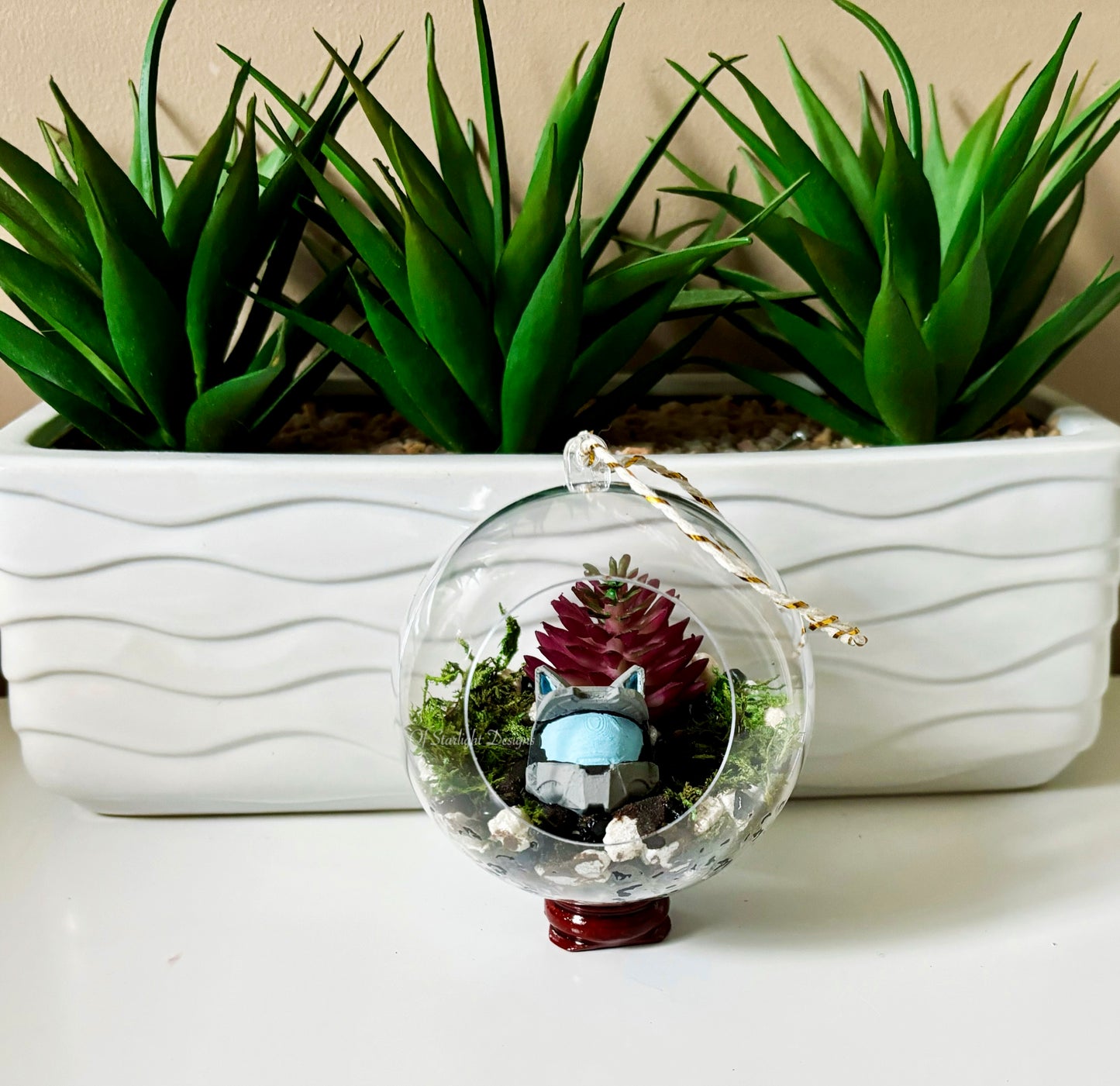 Meownir Succulent Orb