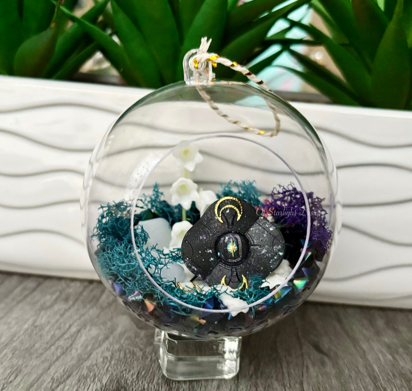 Spacey Little Light Orb