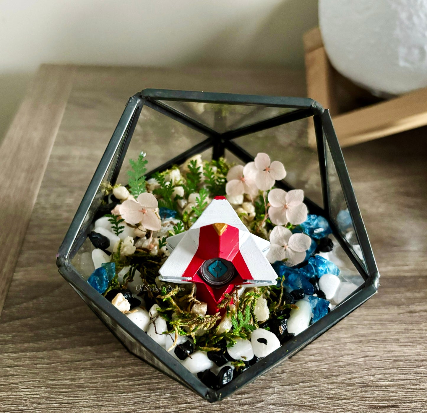 Pale Heart Sundance Terrarium (Custom)