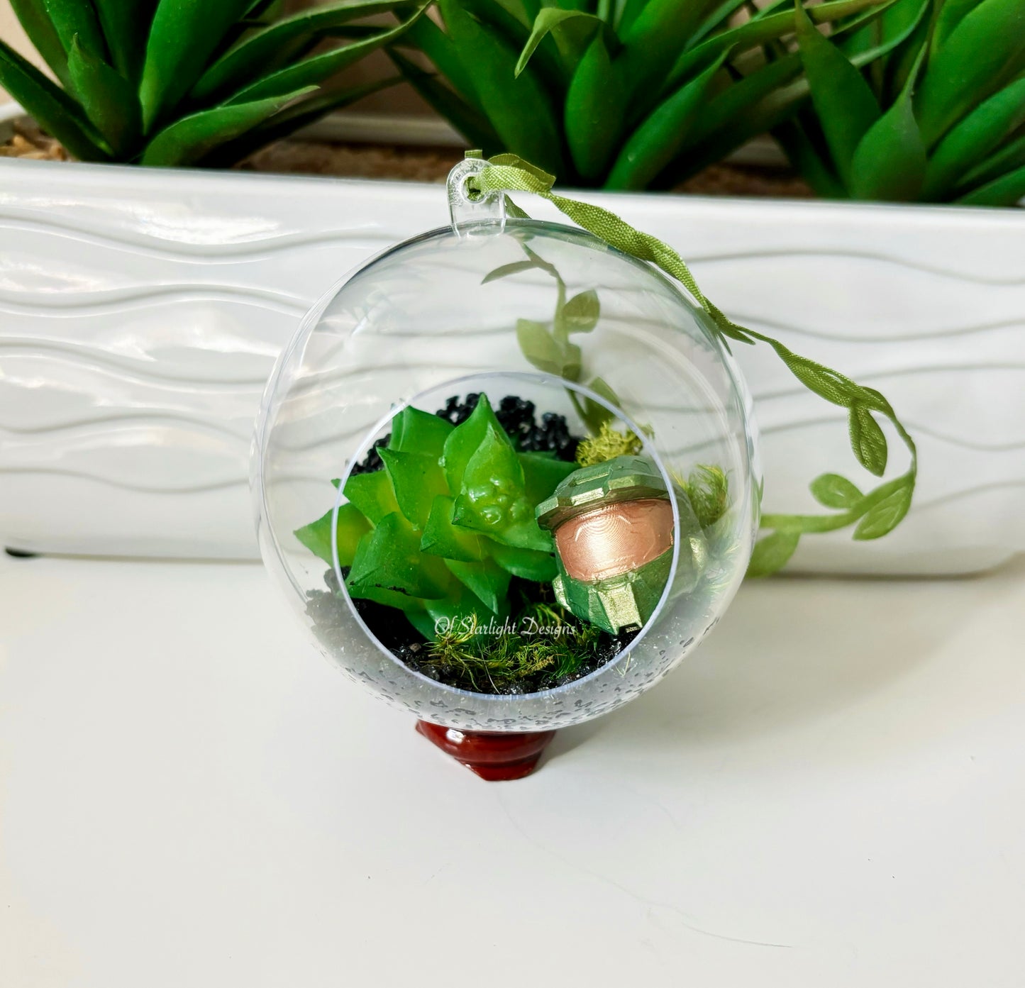 MIA Terrarium Orb