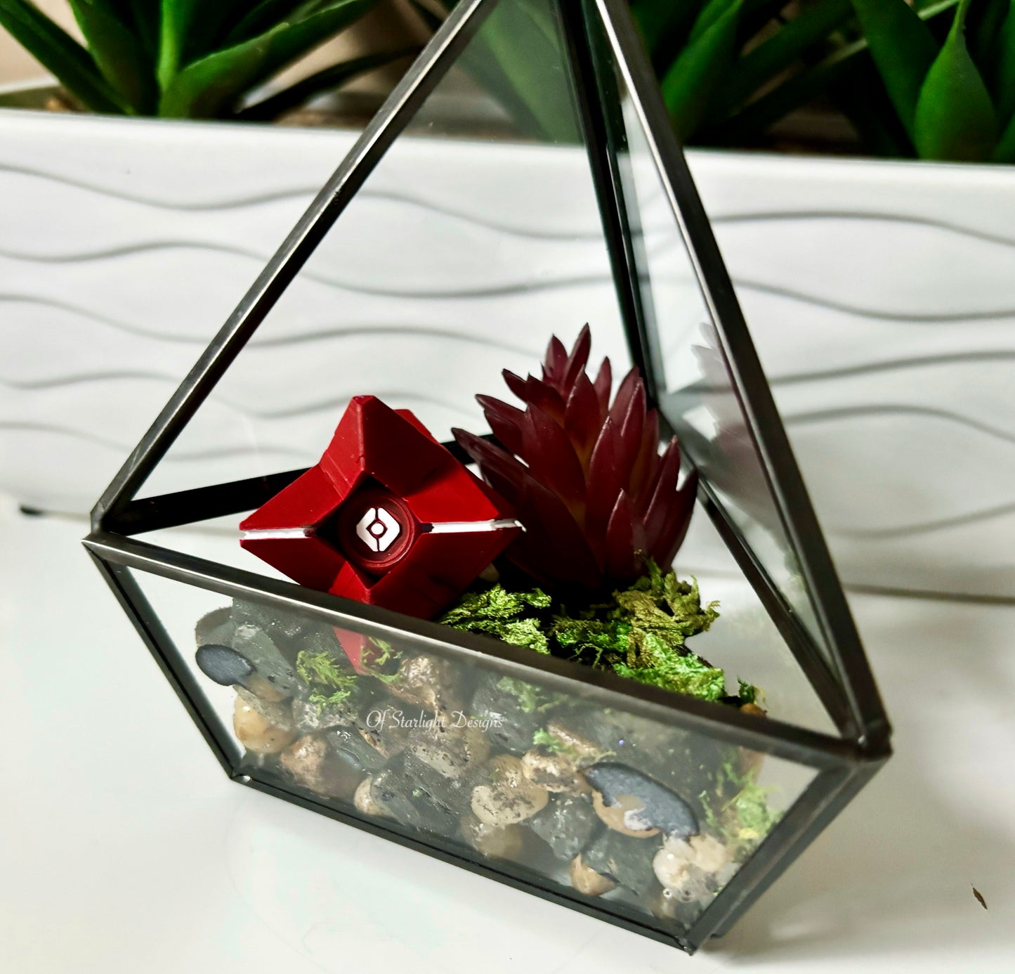 Red Little Light Terrarium