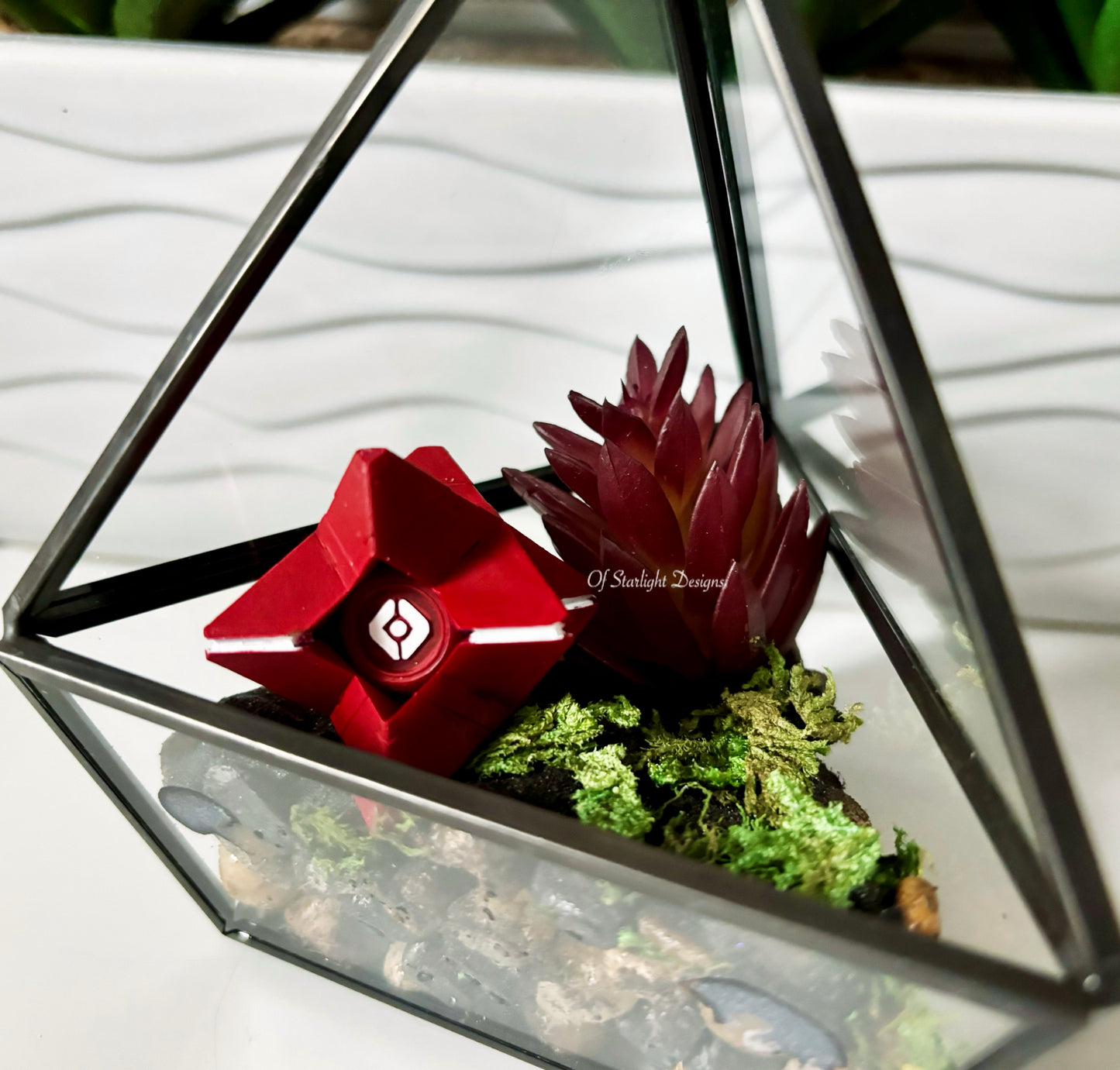 Red Little Light Terrarium