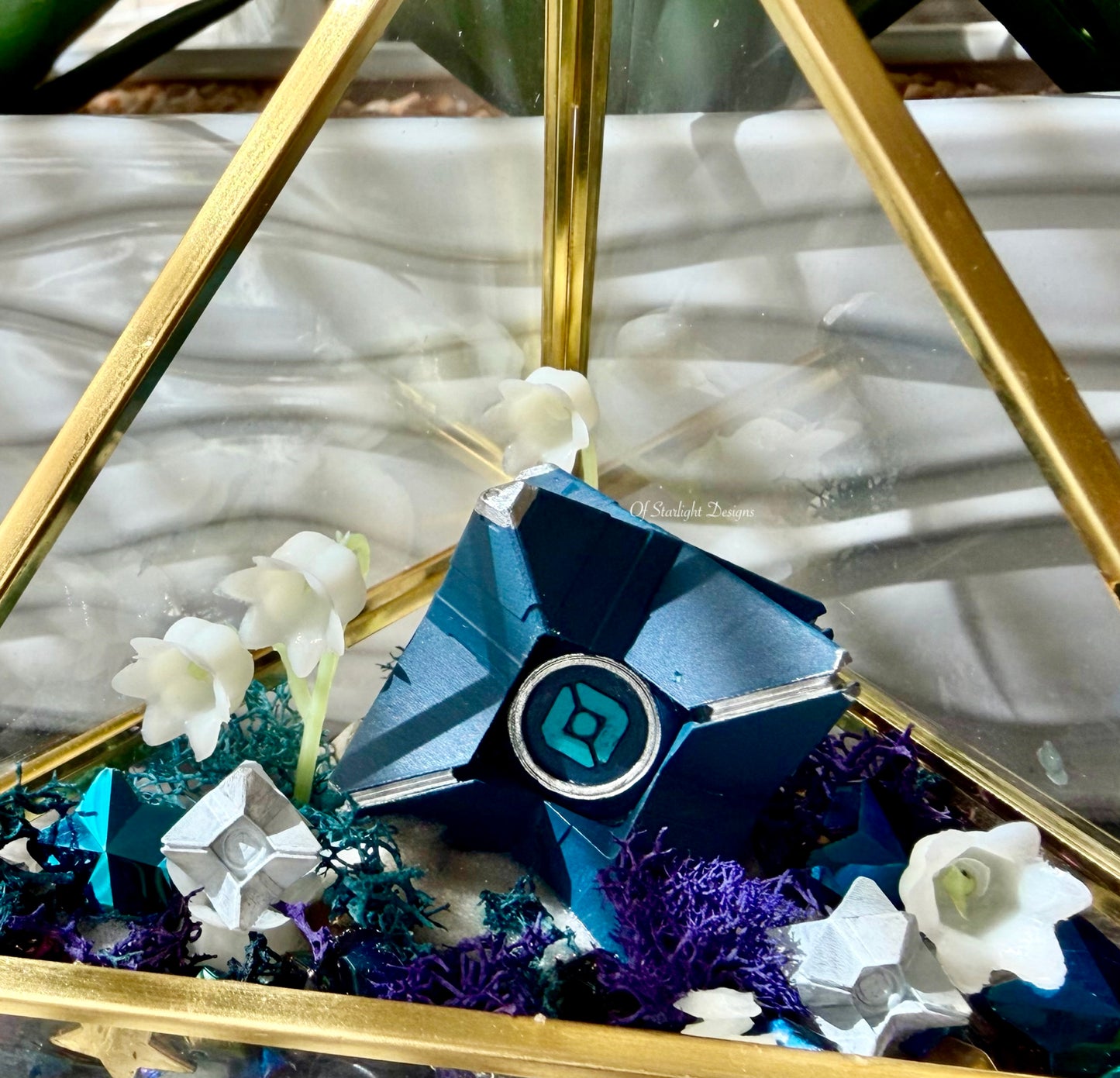 Space Lily Little Light Terrarium